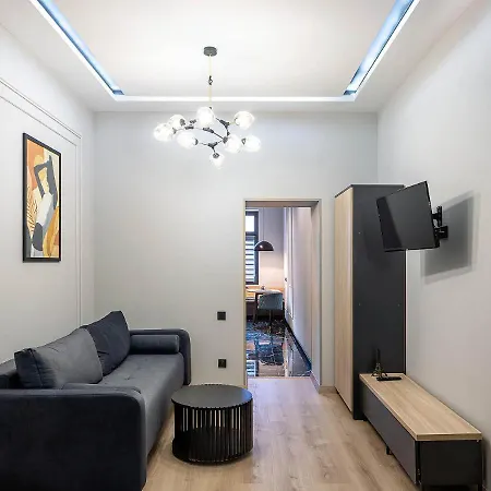 Modern Apartment Lviv Exterior photo
