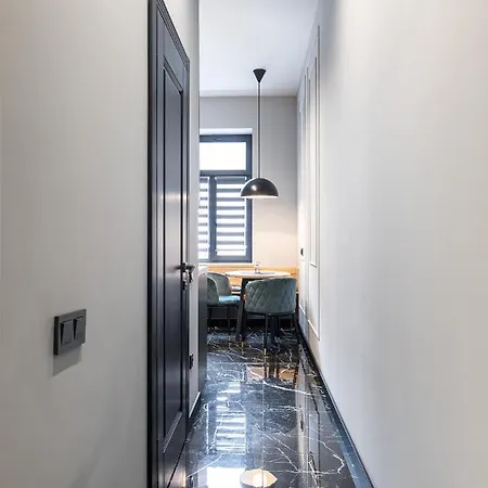 Modern Apartment Lviv Exterior photo