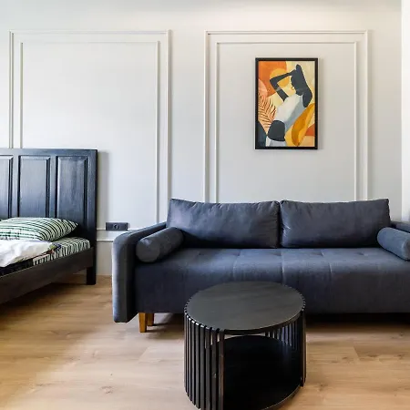 Modern Apartment Lviv Exterior photo
